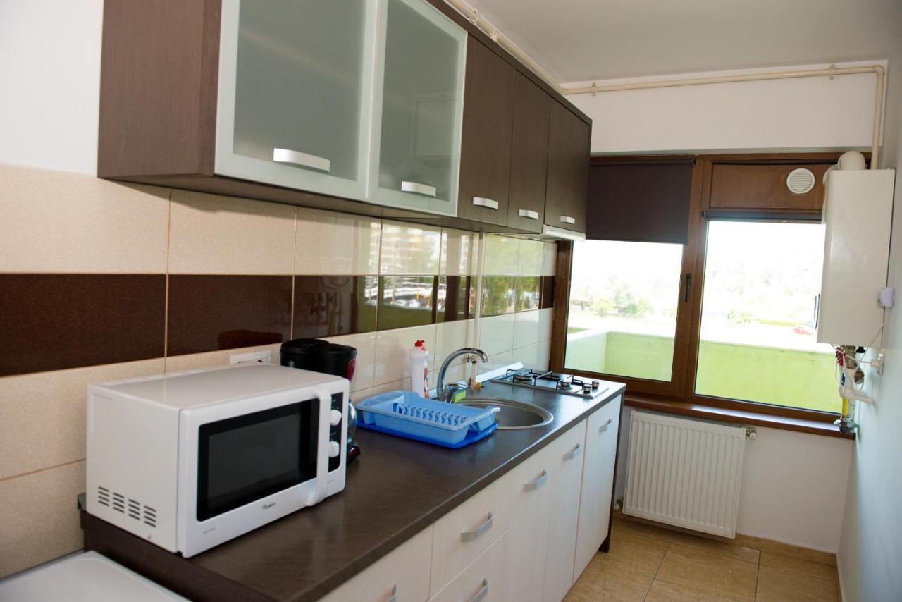 Arlequin Apartments Mamaia Exterior photo